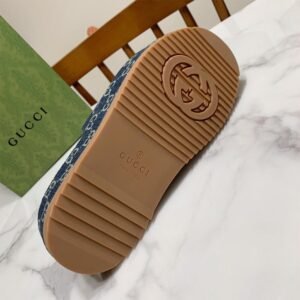 Women’s platform slide sandal - Image 7